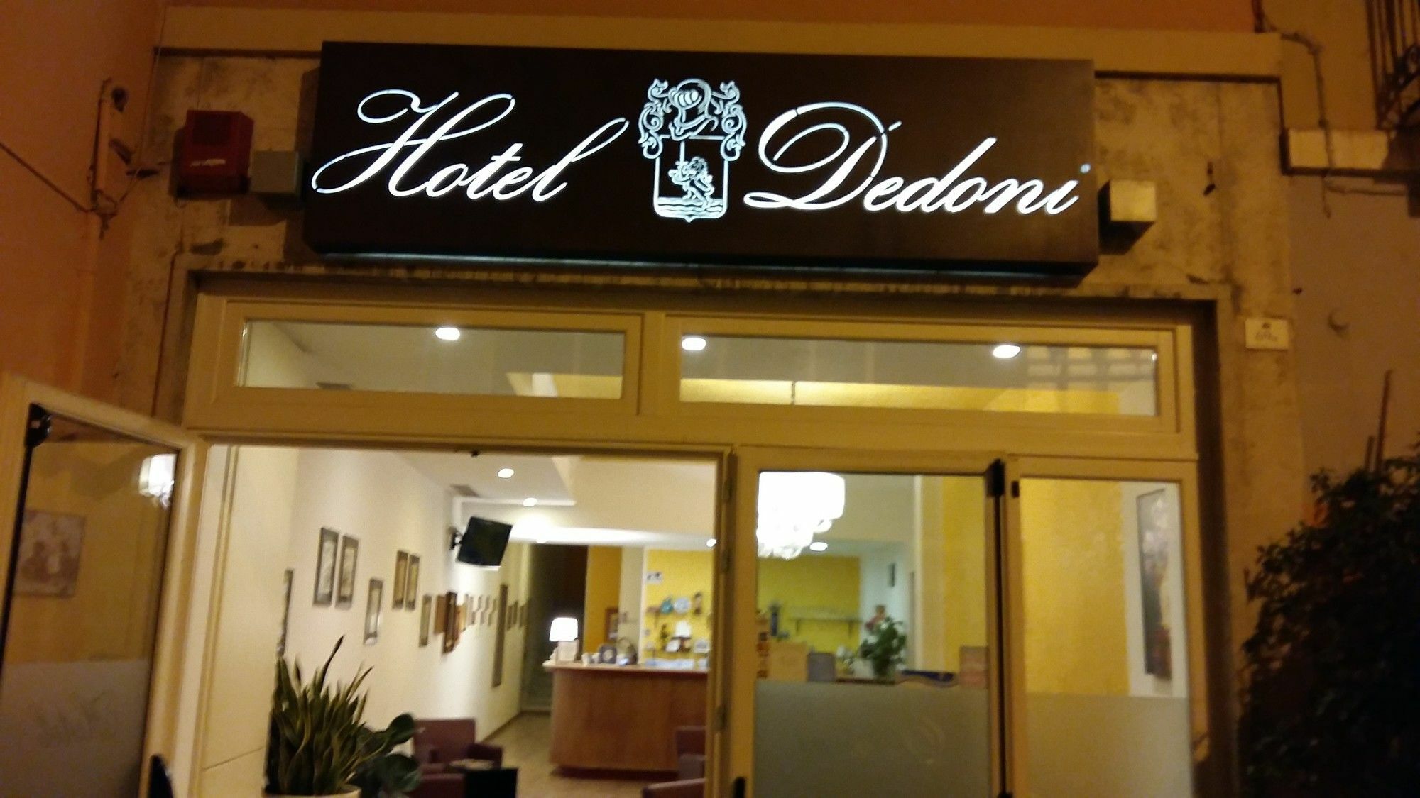 Hotel Dedoni Cagliari Exterior foto